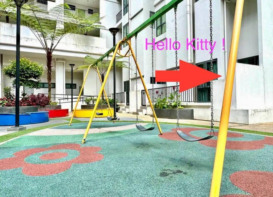 Hello Kitty Homestay - Cameron Highlands - Spacious Studio - Perfect For Families - Sleeps 4 And Baby Tanah Rata Exteriér fotografie